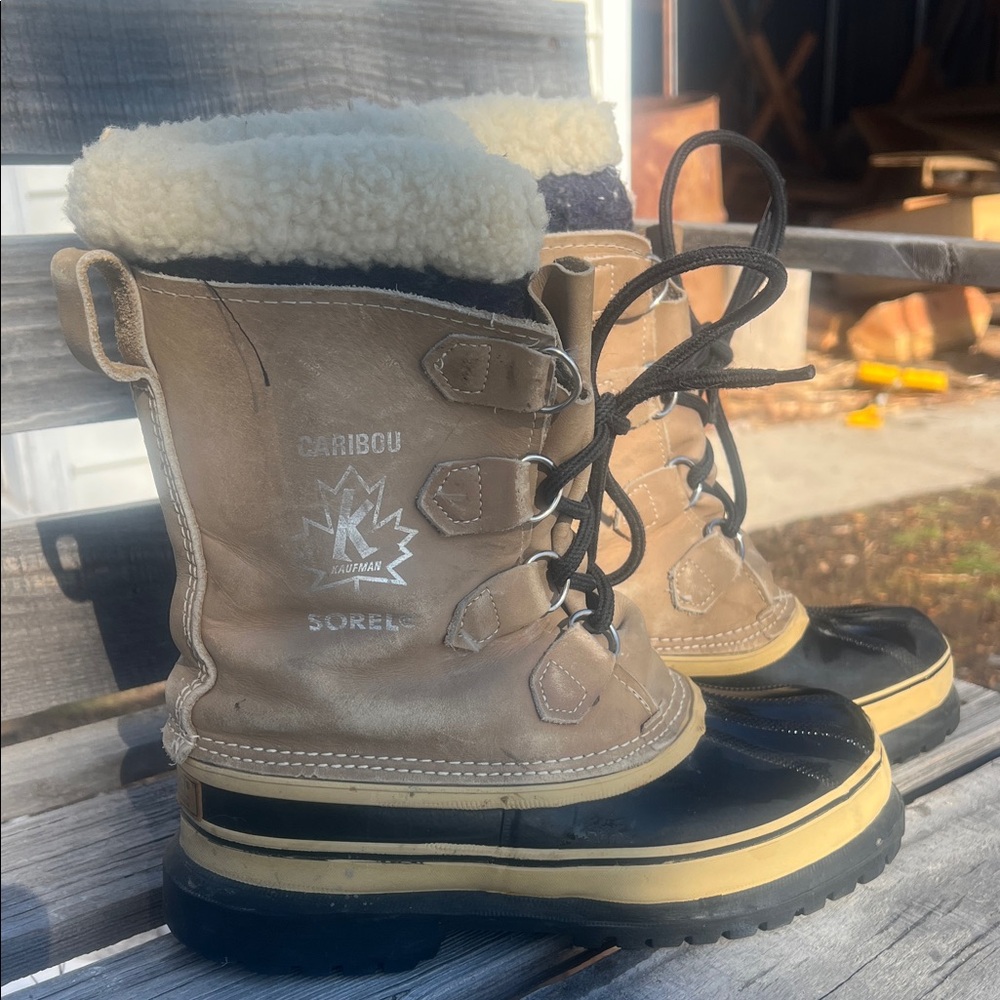 Sorel Caribou Boots wool lined
